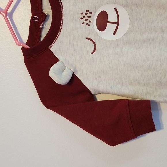 2/$15 CAT & Jack Baby Boys 3-6 Months Heather Gray/Maroon Bear Romper One Piece - Picture 2 of 6